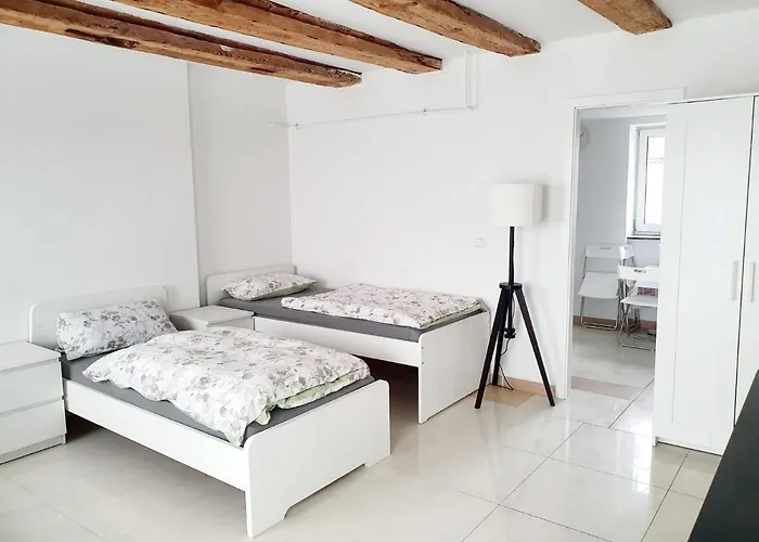 And Bright Flat In Pankow Berlin